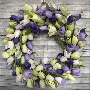 Purple tulip wreath 16 inches - handmade